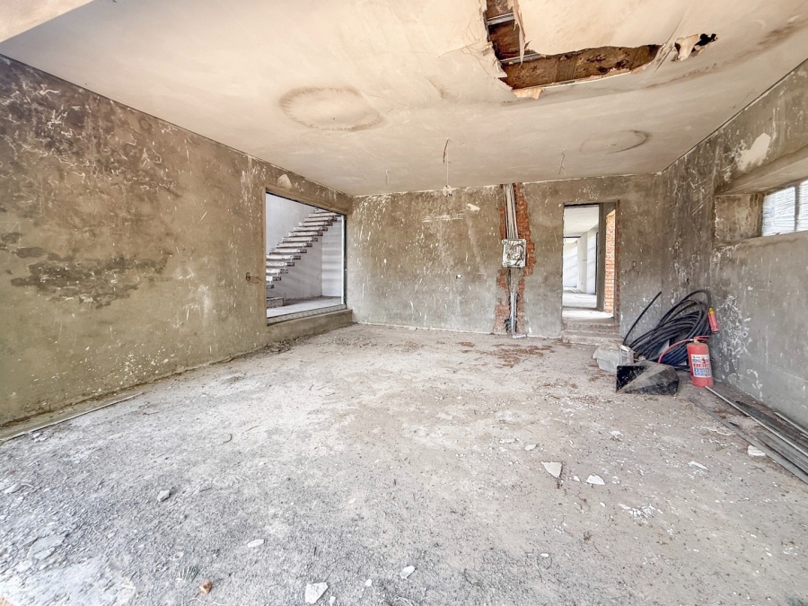 4 Bedroom Property for Sale in The Islands Estates North West